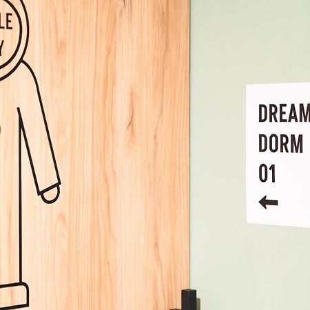 Dream Factory Melk - Green Hostel Eksteriør billede